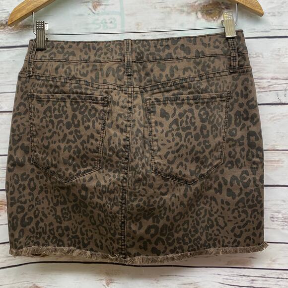 MUDD Animal Print Mini Jean Skirt Brown Junior 7 Stretchy Distressed Hem - Picture 5 of 12